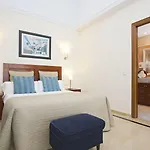 Coral Deluxe Villa *