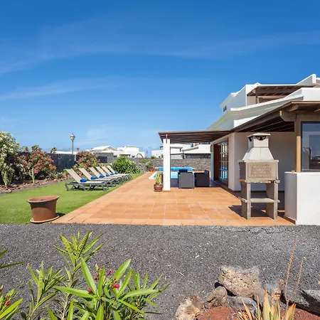 Villa Coral Deluxe *